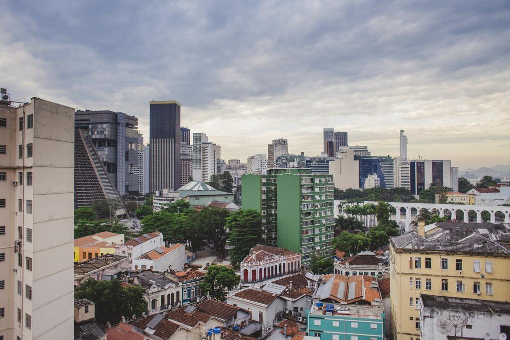 Apartamento Gomes Freire 1106 *
